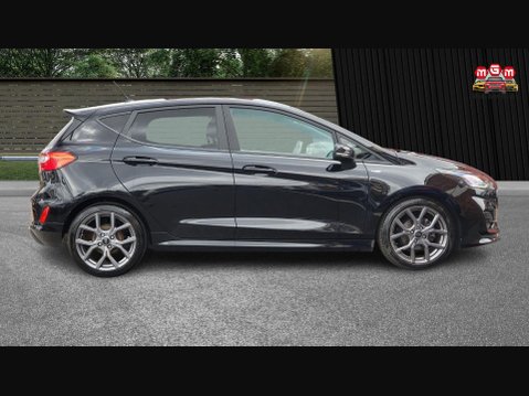 Ford Fiesta ST-LINE EDITION MHEV 8