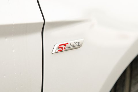 Ford Focus ST-LINE 12