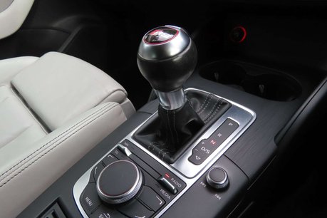 Audi RS3 2.5 TFSI Sportback S Tronic quattro Euro 6 (s/s) 5dr (Nav) 14