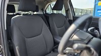 Toyota Yaris Cross 1.5 VVT-h Icon SUV 5dr Petrol Hybrid E-CVT Euro 6 (s/s) (116 ps) 17