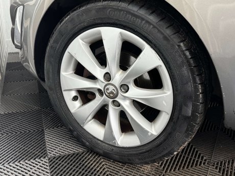 Vauxhall Corsa 1.4 16V Active Hatchback 5dr Petrol Manual Euro 5 (A/C) (100 ps) 21