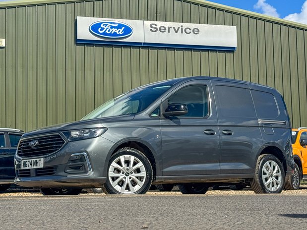 Ford Transit Connect SWB L1H1 Low Roof Limited Air Con Alloys Sensors Cam EURO 6 NO VAT 1