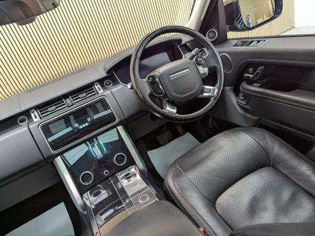 Land Rover Range Rover 3.0 Range Rover Vogue SDV6 Auto 4WD 5dr 50