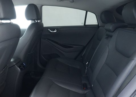 Hyundai IONIQ 1.6 h-GDi GPF Premium SE Hatchback 5dr Petrol Hybrid DCT Euro 6 (s/s) (141 50