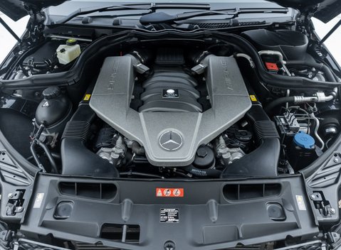 Mercedes-Benz C63 AMG BLACK SERIES 44