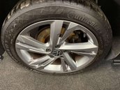 Volkswagen Golf 1.5 Golf R-Line eTSI Semi-Auto 5dr 40