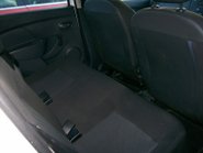 Dacia Sandero AMBIANCE 7