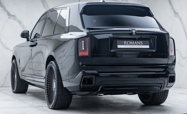 Rolls-Royce Cullinan Series II Black Badge 10