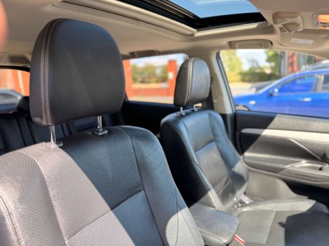 Mitsubishi Outlander 2.0 Outlander GX 4h PHEV Auto 4WD 5dr 23