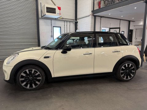 Mini Hatch 1.5 Cooper Auto 5dr 8