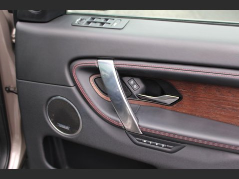 Land Rover Discovery Sport R-DYNAMIC HSE PHEV 28