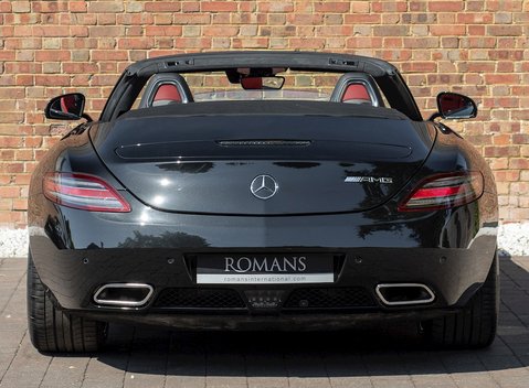Mercedes-Benz SLS AMG Roadster 5