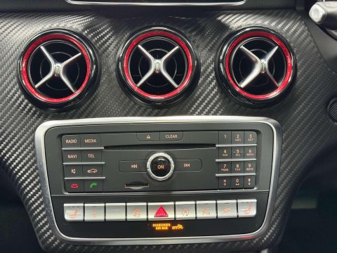 Mercedes-Benz A Class 2.0 A45 AMG (Premium) Hatchback 5dr Petrol SpdS DCT 4MATIC Euro 6 (s/s) (38 32