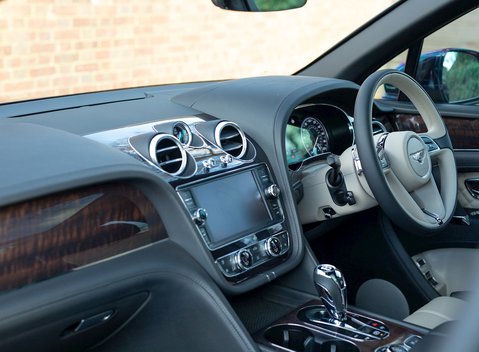 Bentley Bentayga V8 20