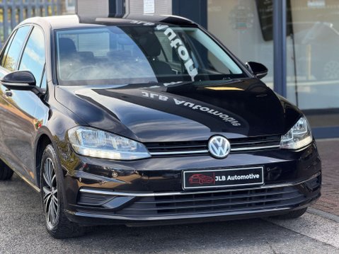Volkswagen Golf 1.4 Golf SE Nav TSi BlueMotion Technology 5dr 4