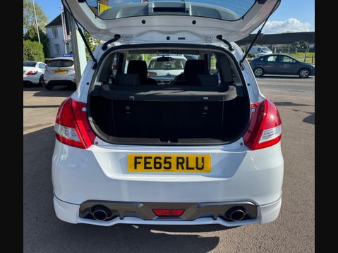Suzuki Swift 1.6 Sport Euro 6 3dr (SNav) 31