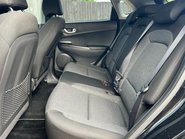 Hyundai KONA PREMIUM 19