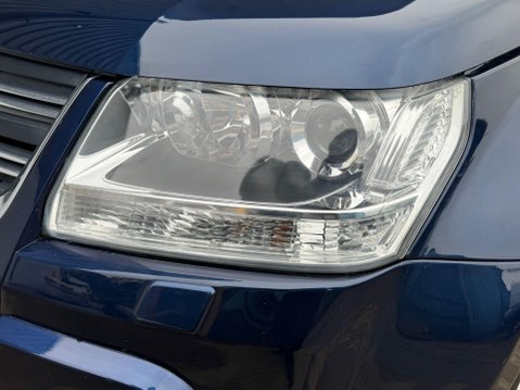 Suzuki Grand Vitara 1.9 DDiS SZ-T 4WD Euro 5 5dr 34