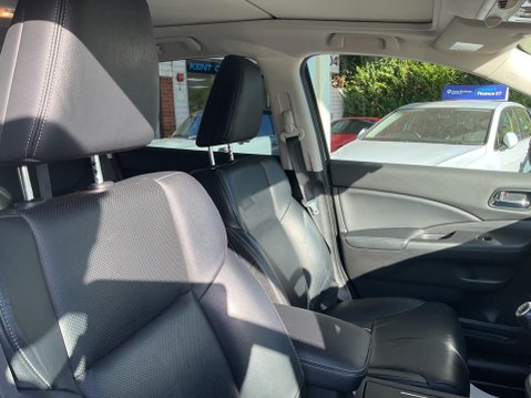 Honda CR-V 2.0 i-VTEC EX 4WD Euro 5 (s/s) 5dr 17