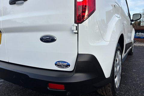 Ford Transit Connect 200 L1 Trend 100 ps Panel Van - Air Con 23