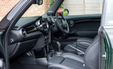 Mini JCW Convertible 17