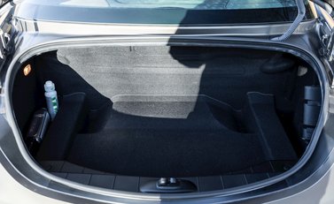 Mercedes-Benz SLS AMG 28