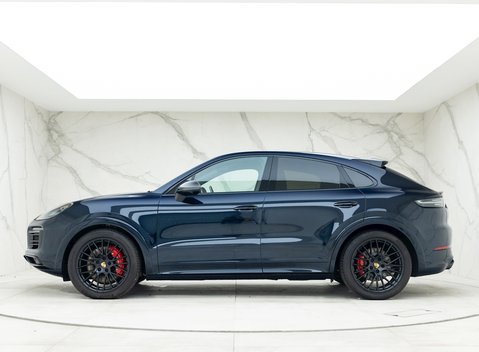 Porsche Cayenne GTS Coupé 2