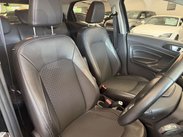 Ford Ecosport 1.0T EcoBoost Titanium 2WD Euro 5 (s/s) 5dr 11