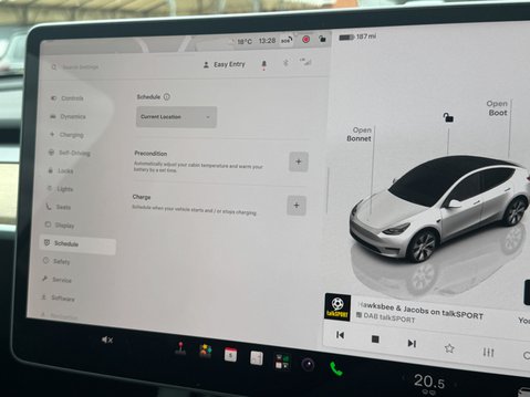 Tesla Model Y SUV 5dr Electric Auto RWD (341 bhp) 19
