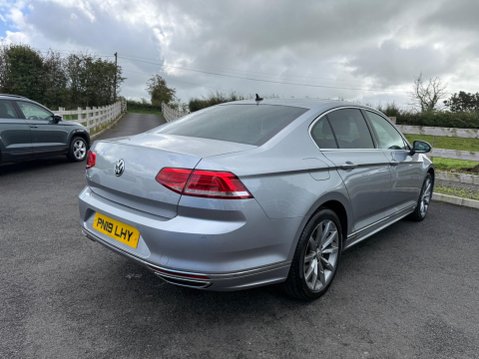 Volkswagen Passat 2.0 TDI R-Line Euro 6 (s/s) 4dr 12