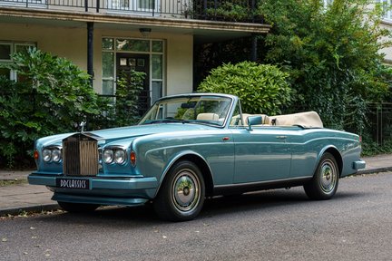 Rolls-Royce Corniche IV 1