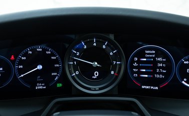 Porsche 911 Carrera T (992) 18