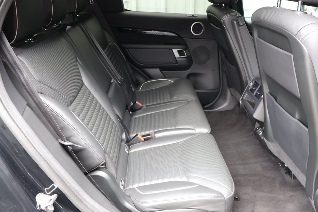 Land Rover Discovery R-DYNAMIC HSE Genuine electric rear HSE seat fitted huge spec low miles 15