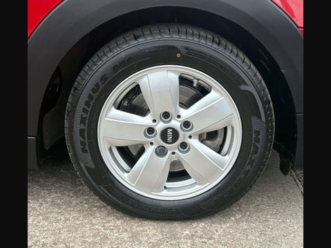 Mini Hatch 1.5 Cooper Auto 5dr 63