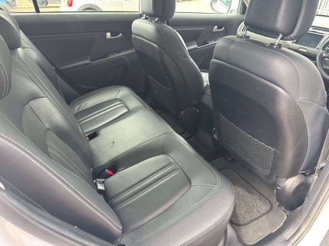 Kia Sportage 2.0 Sportage KX-4 CRDi Auto 4WD 5dr 16