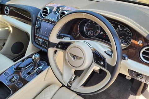 Bentley Bentayga First Edition V8 Diesel 32