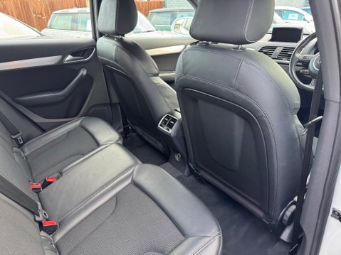 Audi Q3 TFSI S LINE EDITION 55