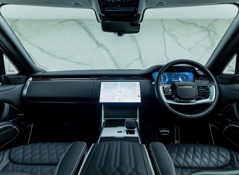 Land Rover Range Rover D350 AUTOBIOGRAPHY OVERFINCH 25