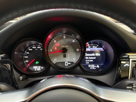 Porsche Macan 3.0 TD V6 S PDK 4WD Euro 6 (s/s) 5dr 26