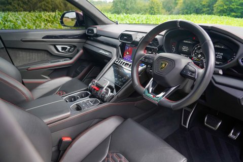 Lamborghini Urus Full Urban 8