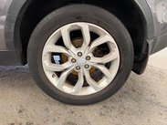 Land Rover Discovery Sport 2.0 TD4 HSE 4WD Euro 6 (s/s) 5dr 32