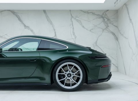 Porsche 911 GT3 TOURING (992.2) 39