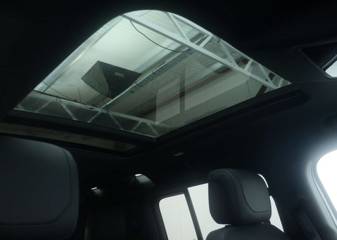 Land Rover Defender 3.0 Defender X-Dynamic HSE D300 MHEV A 4WD 5dr 53