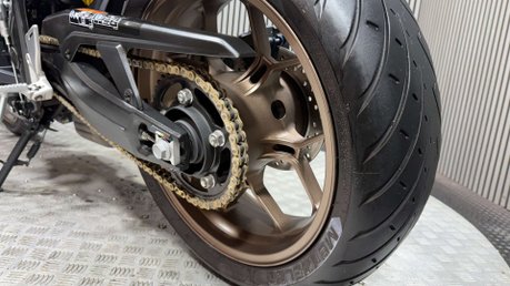 Honda CB650R 2020 NEO SPORT CAFE 9K MODERN CLASSIC 650CC 37