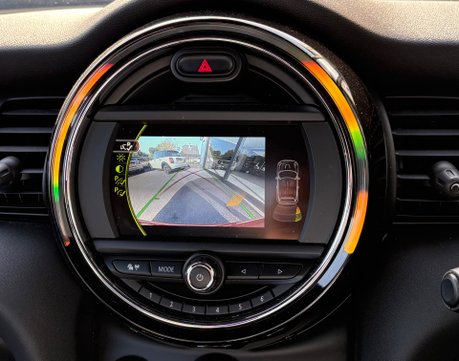 Mini Convertible Cooper 1.5 Chili / Media - SAT NAV + MINI CONNECTED + 17" ALLOYS 17