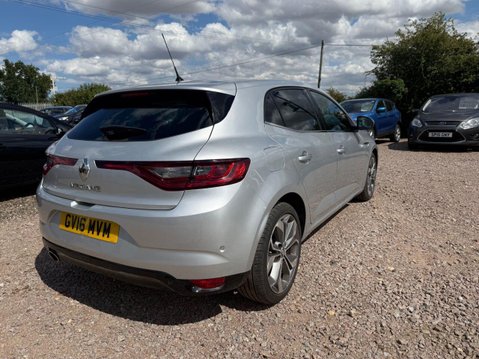 Renault Megane 1.6 dCi Signature Nav Hatchback 5dr Diesel Manual Euro 6 (s/s) (130 ps) 5