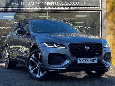 Jaguar F-Pace R-DYNAMIC HSE BLACK 8