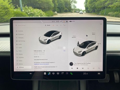 Tesla Model 3 (Dual Motor) Long Range Auto 4WDE 4dr 61