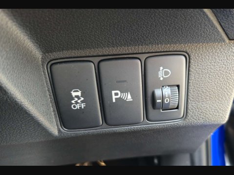 Honda Civic 1.3 Civic i-VTec Sport 5dr 22
