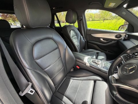 Mercedes-Benz GLC 2.1 GLC250d AMG Line G-Tronic+ 4MATIC Euro 6 (s/s) 5dr 23